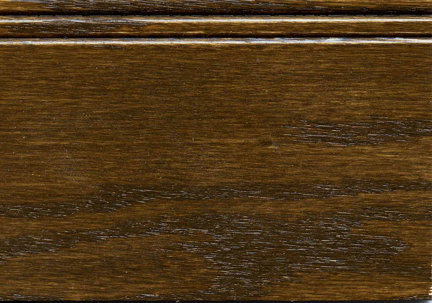 Red Oak - Dark Walnut Stain